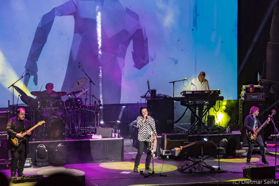 MARILLION Live